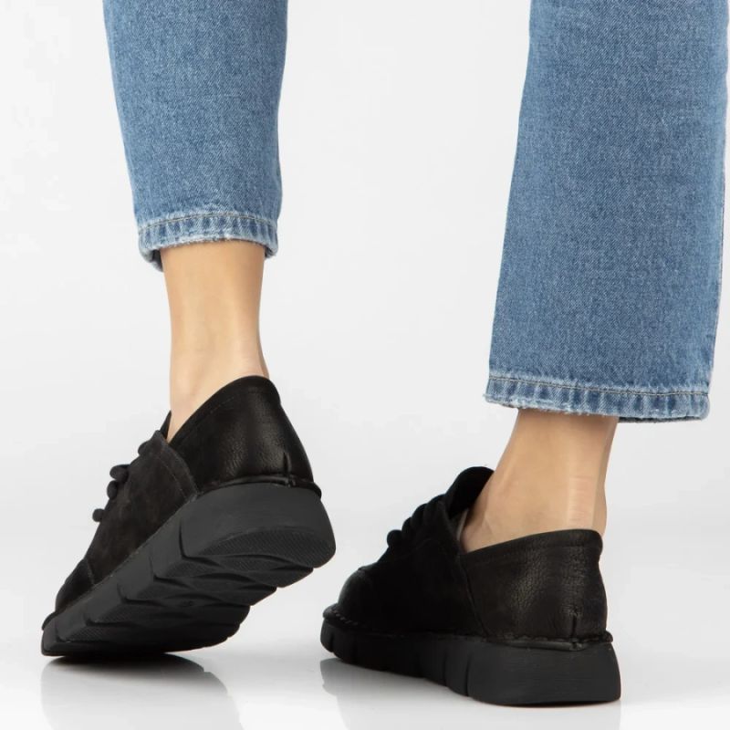 Women's wide leather shoes, black Filippo DP8180/26