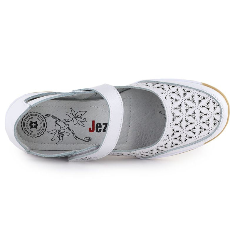 Women's leather openwork shoes with Velcro, white Jezzi 9763 To be categorized Your Sports Performance