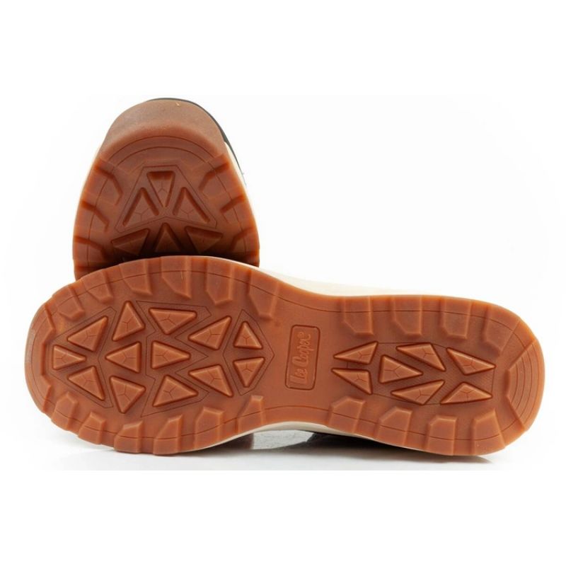 Lee Cooper M LCJ-24-03-3035M shoes Footwear/Outdoor/Lee Cooper Your Sports Performance