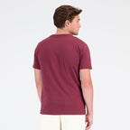 New Balance Sport Core Graphic Cotton BG M T-shirt MT31908BG Clothing/Lifestyle/T-shirts/New Balance New Balance