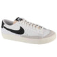 Nike W Blazer Low 77 DC4769-102 White 35.5 In preparation Nike