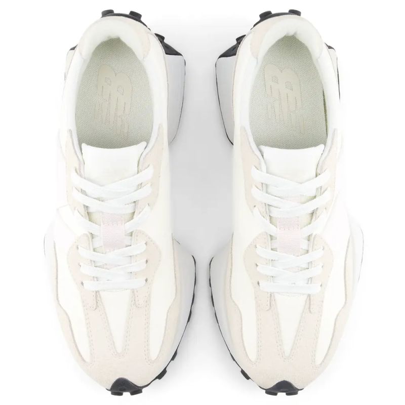 Women’s Classic New Balance 327 Lifestyle Shoes (W3271UO)