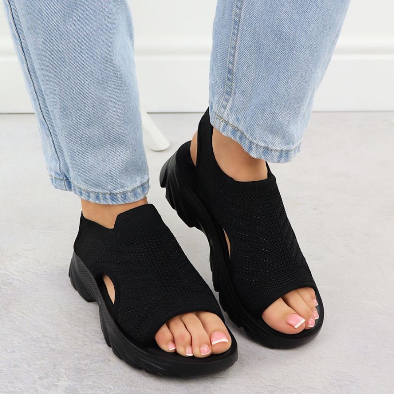 Women's closed-toe black sandals Potocki TO90302 Footwear Your Sports Performance