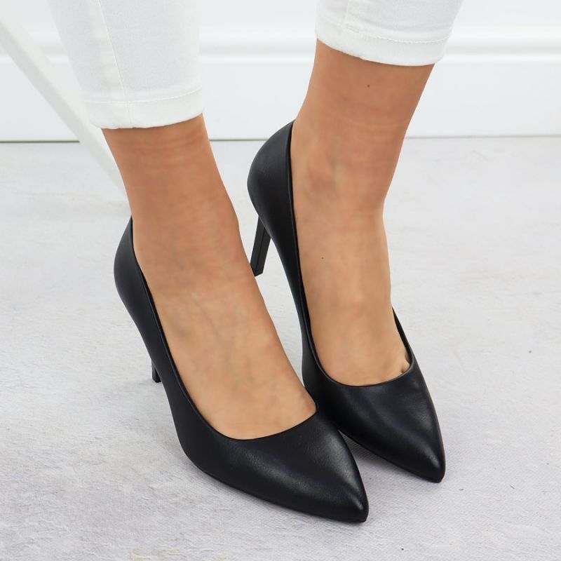 Black high heel pumps Sergio Leone 1339 Footwear Your Sports Performance