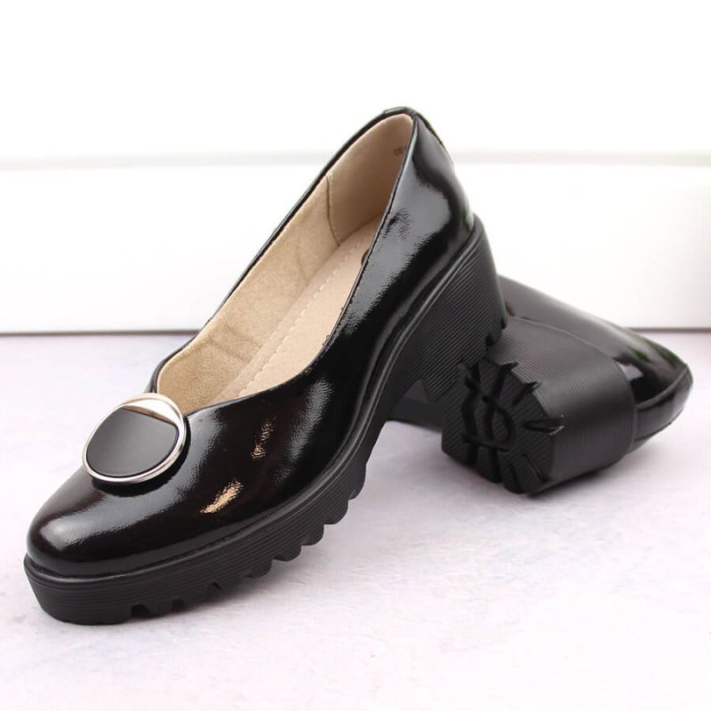 Women's patent leather shoes with decoration Filippo DP4569 Footwear Your Sports Performance