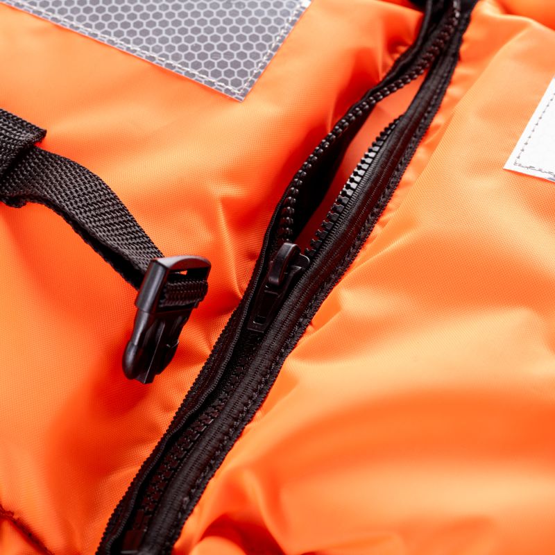 JUNIOR LIFE VEST 100N JUNIOR LIFE VEST In preparation Your Sports Performance
