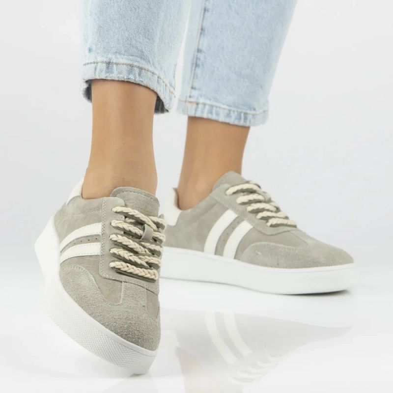 Women's leather sneakers on the platform in khaki Filippo DP7512 Filippo