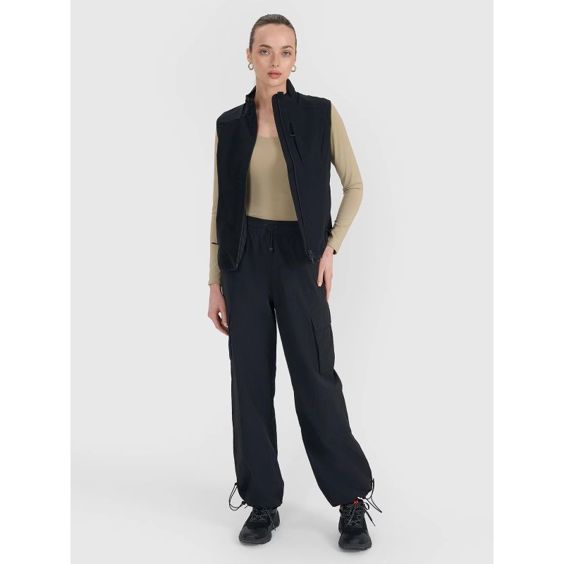 Women's quilted vest 4F 4FWSS25TVJAF188-20S *Kategoria tymczasowa Your Sports Performance