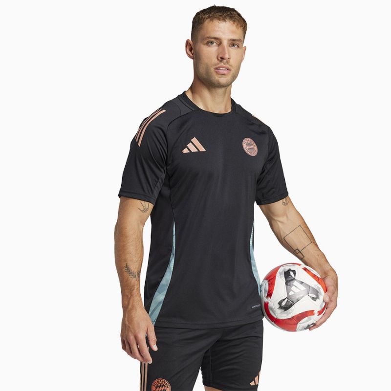 Adidas FC Bayern Training T-shirt M JSY JI5272 Clothing/Football Adidas