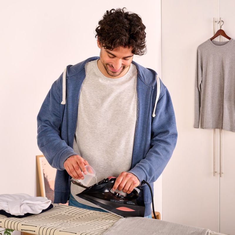 Black+Decker BXIR3000E steam iron (3000W; black) AGD - Produkty/Żelazka i generatory pary Your Sports Performance