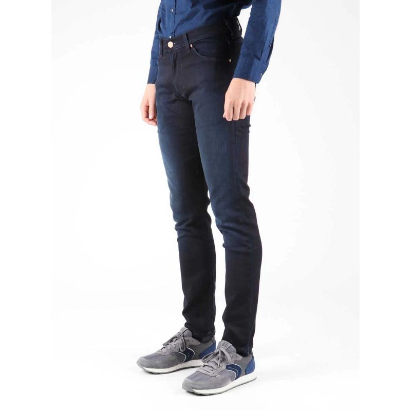 Wrangler Larston Night Rider W18SBW77Q jeans Clothing/Lifestyle/Trousers, shorts/Wrangler Your Sports Performance