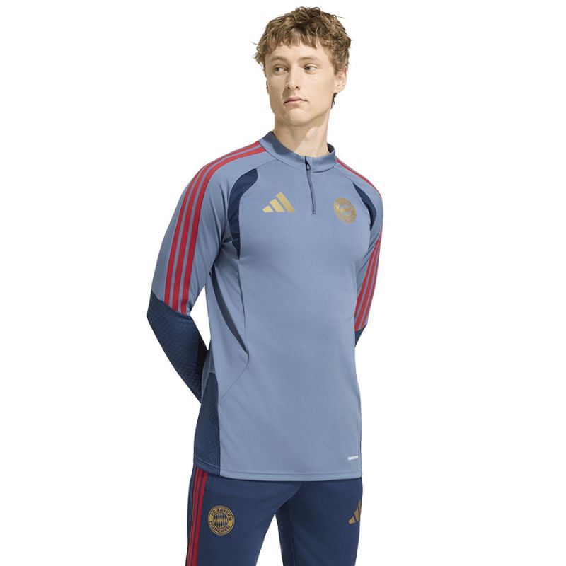 Adidas FC Bayern DNA Training Top KF1037 sweatshirt adidas