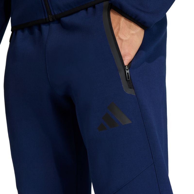 Men's adidas Tiro 26 Travel Sweat Pant Navy Blue KF6073 To be categorized Your Sports Performance
