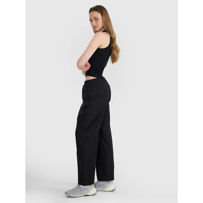 Women's casual trousers 4F 4FRSS25TTROF1448-20S *Kategoria tymczasowa Your Sports Performance