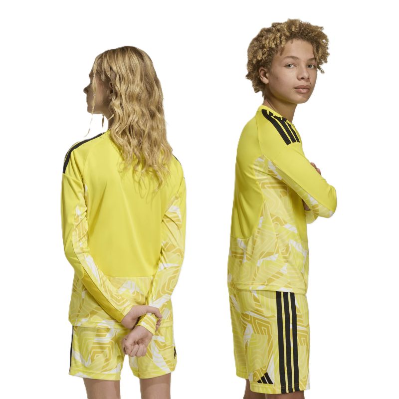 adidas Junior Tiro 26 Competition Goalkeeper Jersey KB5241 To be categorized Your Sports Performance