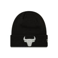 New Era NBA Chicago Bulls Metallic Black Cuff Knit Beanie - 60691272 Odzież/Czapki/Czapki z daszkiem Your Sports Performance