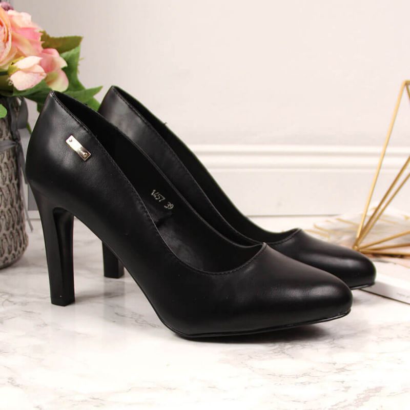 Black high heel pumps by Sergio Leone Footwear/Lifestyle/Sergio Leone Your Sports Performance