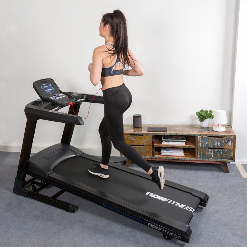 Flow Fitness Perform T2i FFP19502 Electric Treadmill Accessories/Training equipment/Bieżnie Your Sports Performance
