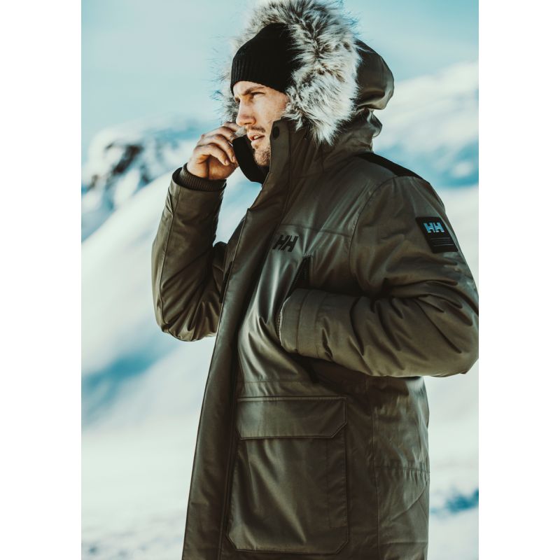 Helly Hansen Reine Parka M 53630 431 jacket Clothing/Outdoor/Helly Hansen Your Sports Performance