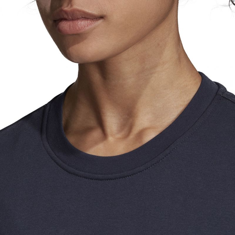 Adidas W Essentials Linear Sweat W EI0678 Clothing/Training Adidas