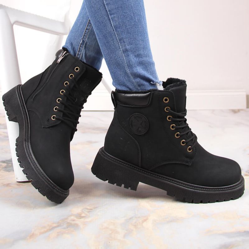 Insulated boots with zipper NEWS W EVE364A black Footwear/Outdoor/News Your Sports Performance