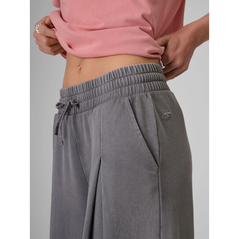 Women's wide-leg sweatpants 4F 4FRAW26TTROF2050-24S
