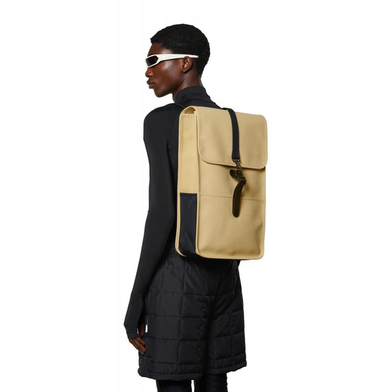 Rains backpack waterproof 48x30x12cm 13L 12200 24 Accessories/Plecaki/pozostałe plecaki Your Sports Performance