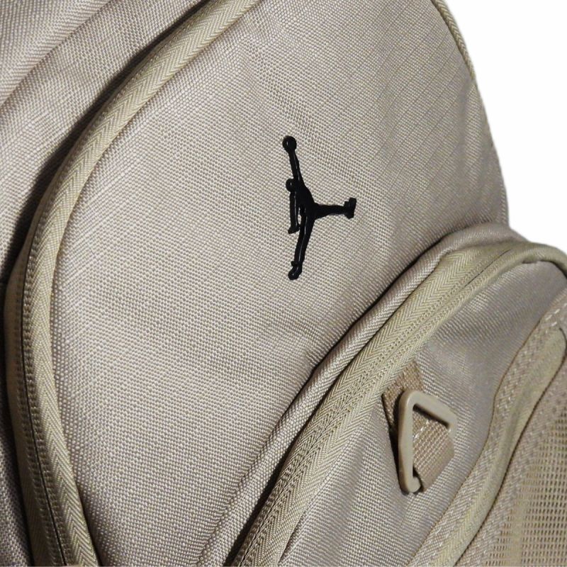 Air Jordan Jam Blacktop Backpack 25L Desert Camo - LM9047-J34 Akcesoria i sprzęt koszykarski/Torby i plecaki Your Sports Performance