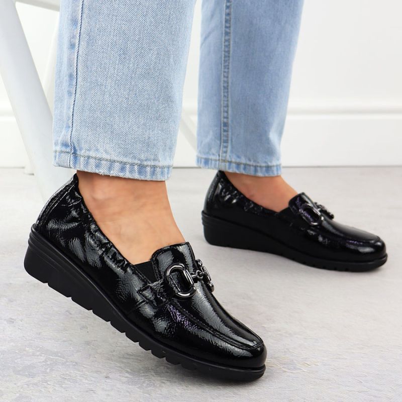 Women's patent leather wedge shoes, black, Rieker L5352-00 Footwear Your Sports Performance