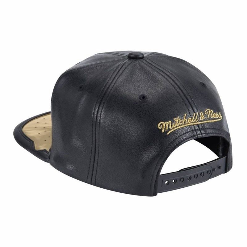 Mitchell &amp; Ness NBA Chicago Bulls NBA Day One Snapback Bulls cap 6HSSMM19229-CBUBKGD Clothing/Basketball/Mitchell & Ness Your Sports Performance