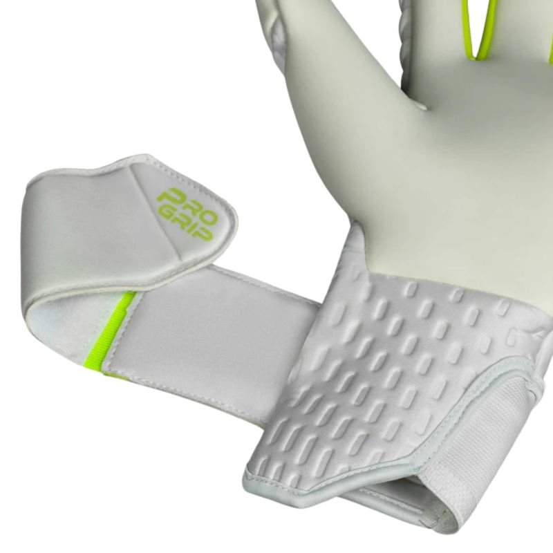 Select Pro Grip 88 v26 Goalkeeper Gloves White 500096