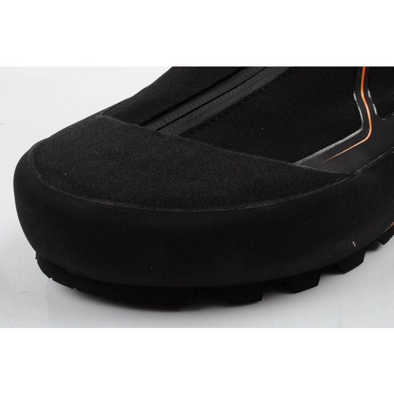 Croda BOA GTX men's sports trekking shoes durable black orange To be categorized Your Sports Performance