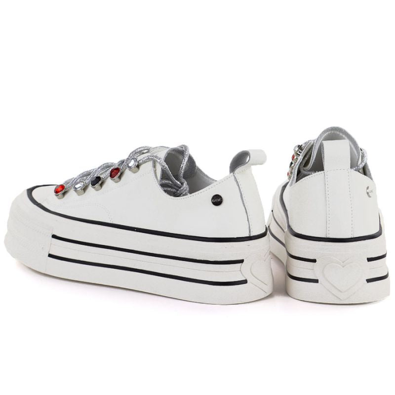 Women's leather sneakers on the platform white Goe T2N4072 Goe