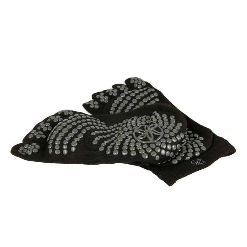 Gaiam black anti-slip socks S / M 52223 Clothing/Training/Socks Your Sports Performance