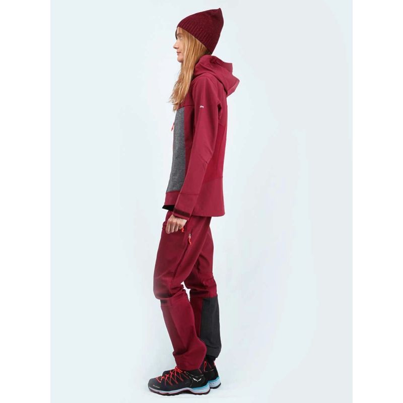 Salewa Comici SW/DST Jacket W JKT 28176-6361 Clothing/Outdoor/Salewa Your Sports Performance