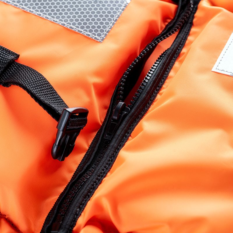 JUNIOR LIFE VEST 100N JUNIOR LIFE VEST In preparation Your Sports Performance