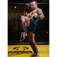 M Shin Guards - Phantom Red Ochraniacze piszczeli Your Sports Performance
