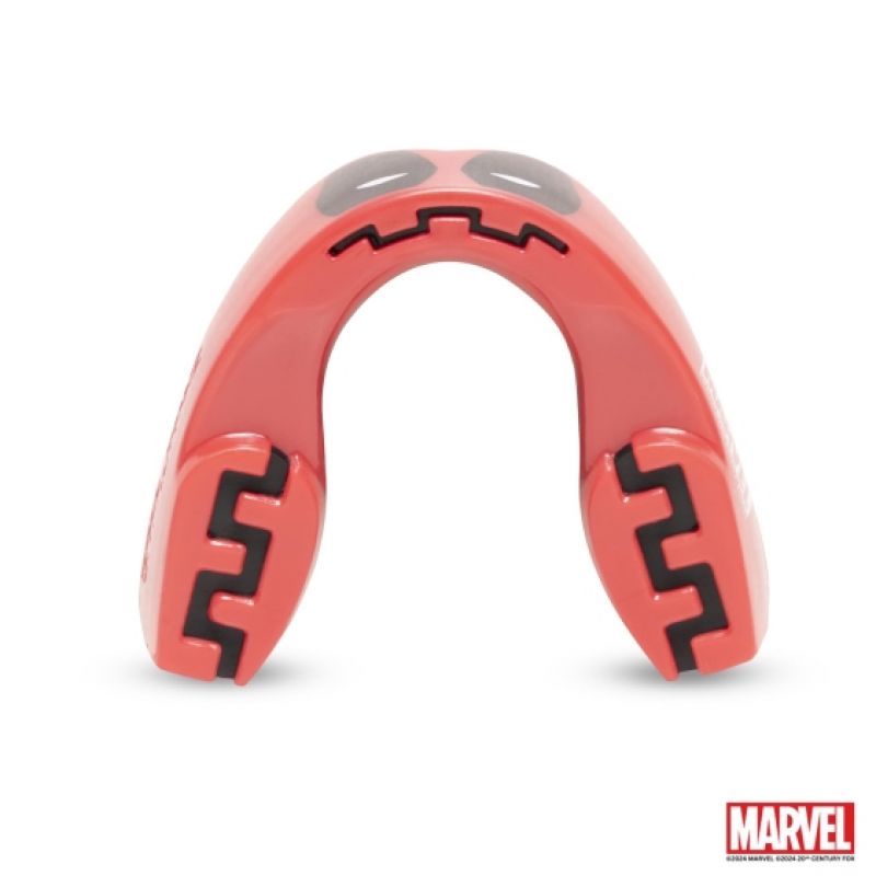 OZ-TT "Extro Marvel Deadpool" Mouthguards Red and Black SENIOR In preparation Your Sports Performance
