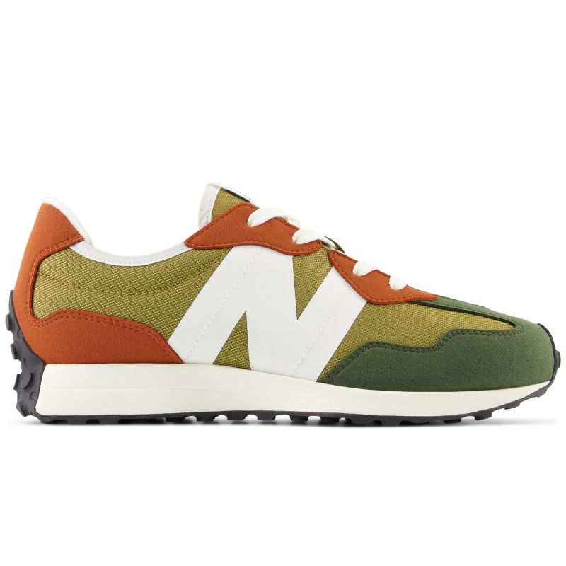 New Balance NB327 Boys Shoes Black (GS327HC) Footwear/Lifestyle New Balance