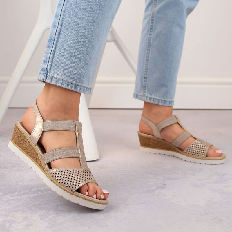 Comfortable wedge sandals Remonte W RKR667, pink gold Footwear/Lifestyle/Rieker Your Sports Performance