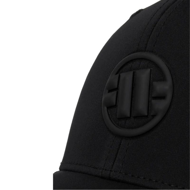 Pit Bull West Coast Full Cap Tech Logo Black - 623011900002 Odzież/Czapki/Czapki z daszkiem Your Sports Performance