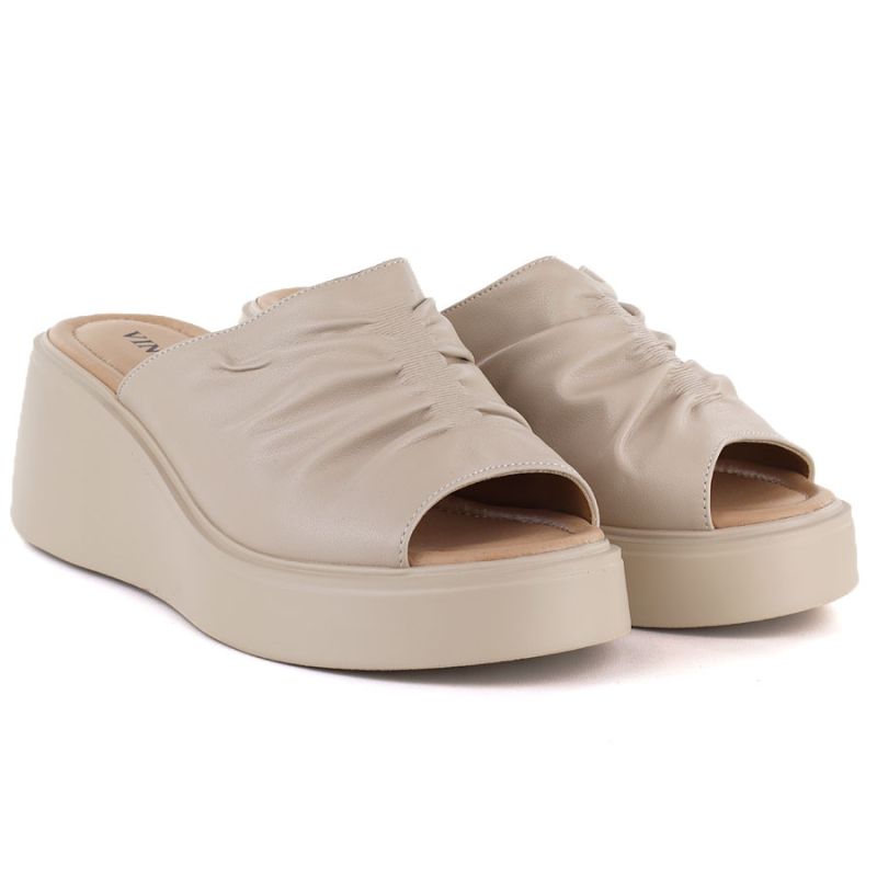 Women's beige leather wedge sandals Vinceza 66949 Vinceza