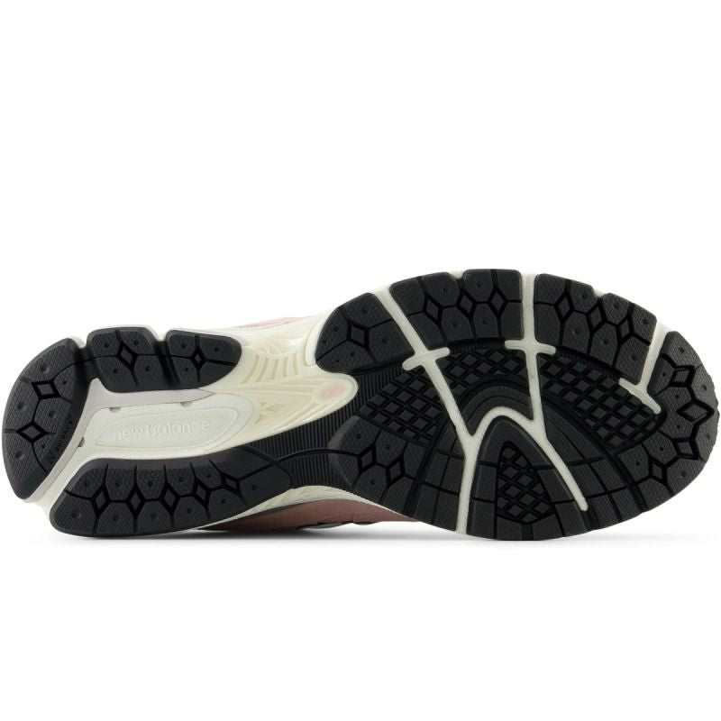 New Balance M2002RFC sports shoes Footwear/Lifestyle New Balance