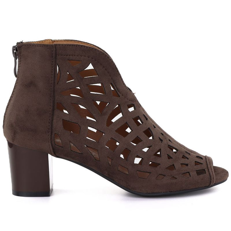 Women's suede ankle boots with openwork, open toe, brown M.Daszyński MR1954-15 To be categorized Your Sports Performance