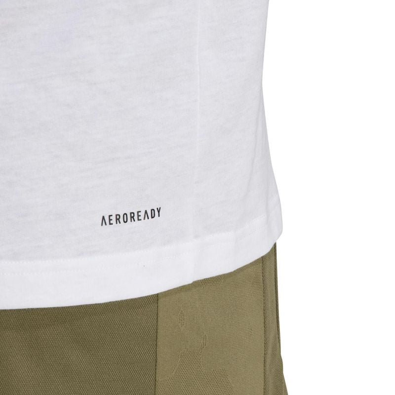 adidas Train Essentials Seasonal Training Graphic T-shirt M IJ9603 Clothing/Training Adidas