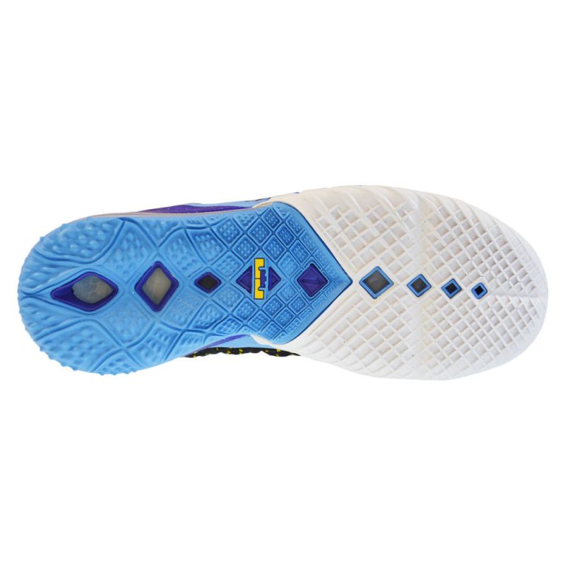Nike LeBron XVIII Dynasty Minneapolis Lakers Basketball Shoes - CQ9283-006 Obuwie/Buty do koszykówki męskie/Nike Your Sports Performance