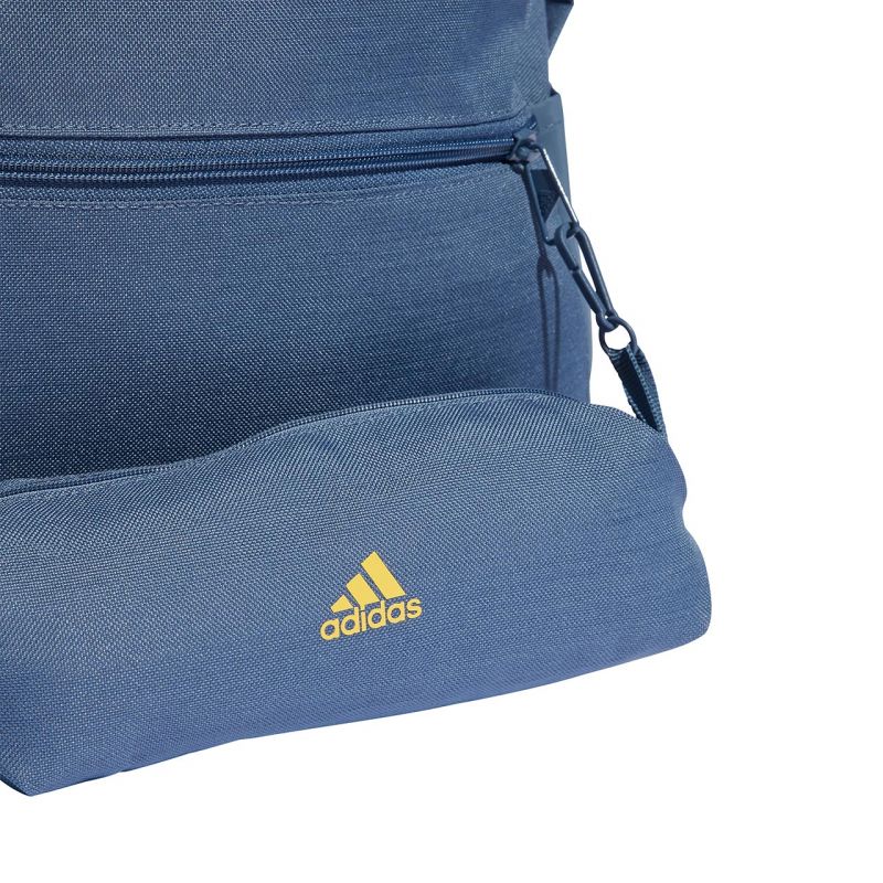 Adidas Classic Horizontal 3-Stripes backpack IR9838 Accessories/Plecaki Adidas