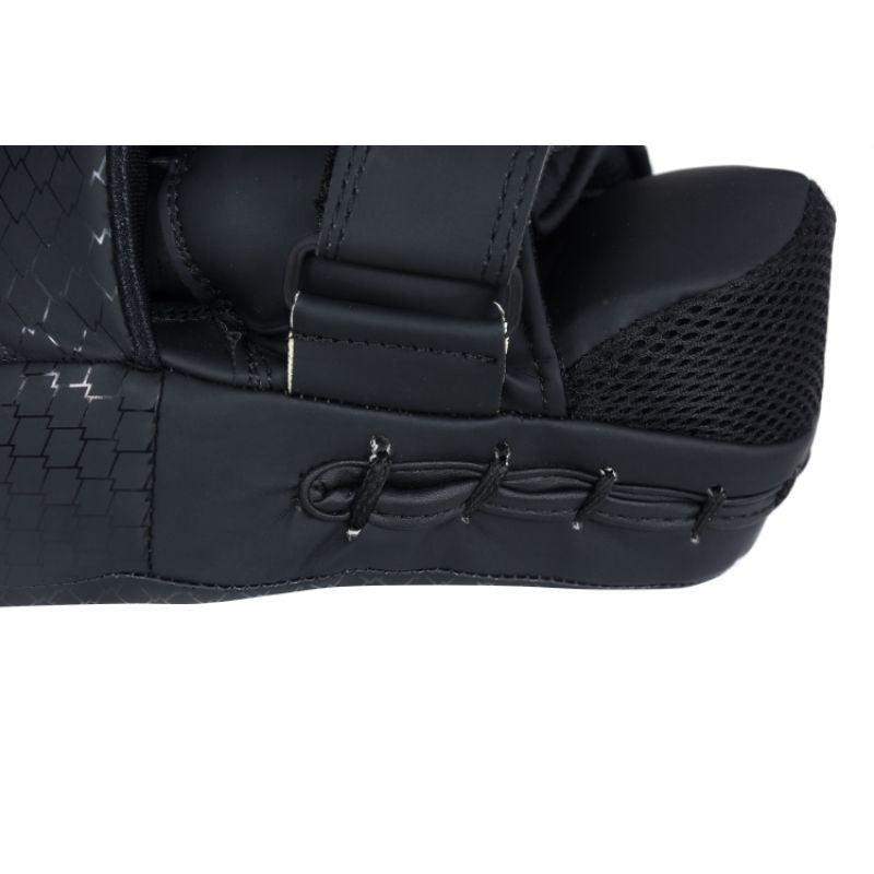 Trainers Masters ŁZ-MATT-BLACK new 14024 Accessories/Martial arts equipment/Łapy Your Sports Performance