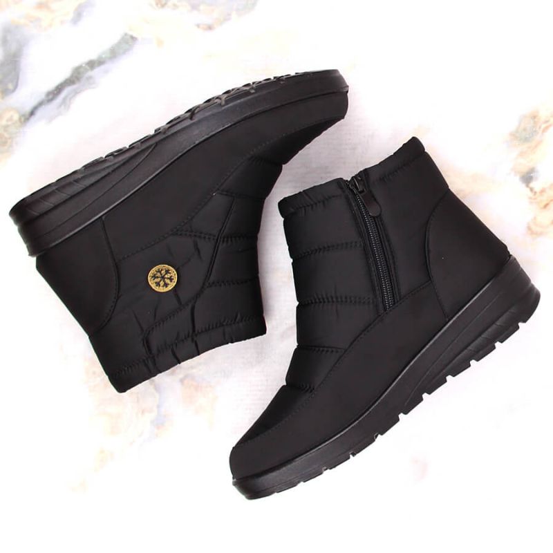 News W EVE437A black wedge snow boots Footwear/Outdoor/News Your Sports Performance