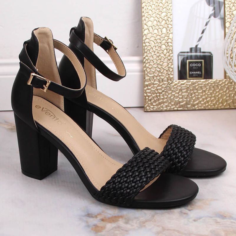 eVento W 5945 black block heel sandals Footwear/Lifestyle/eVento Your Sports Performance